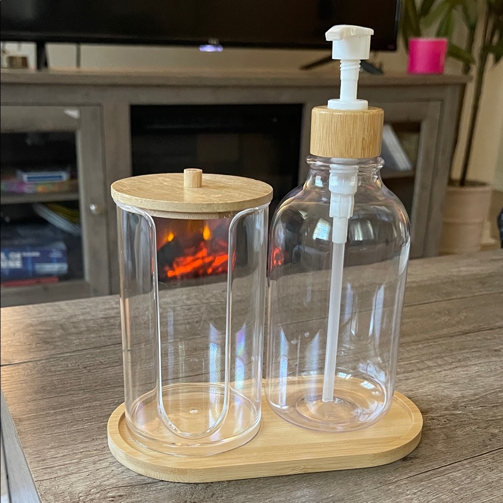 Natural Bamboo and Clear Glass Bathroom Set